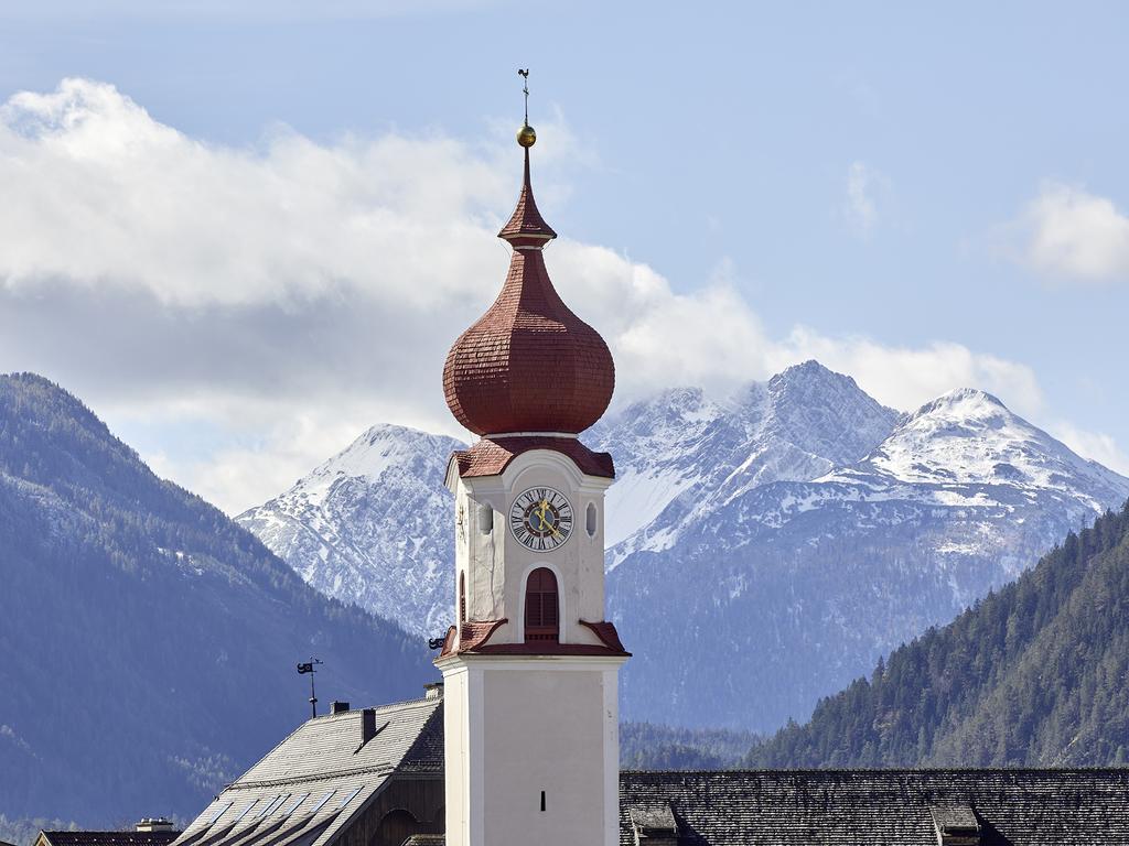 Hotel Tirolerhof - Familotel Zugspitze Ehrwald Bagian luar foto